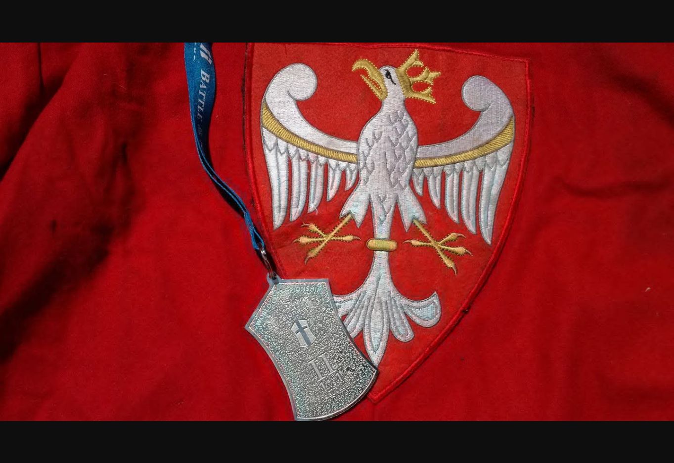 Srebrny medal Krzysztofa Szateckiego za miecz i puklerz na mistrzostwach świata