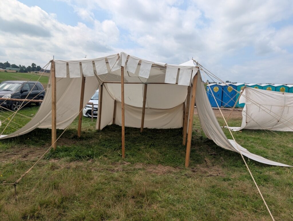 Scenografia i wyposażenie obozowe - CDSW